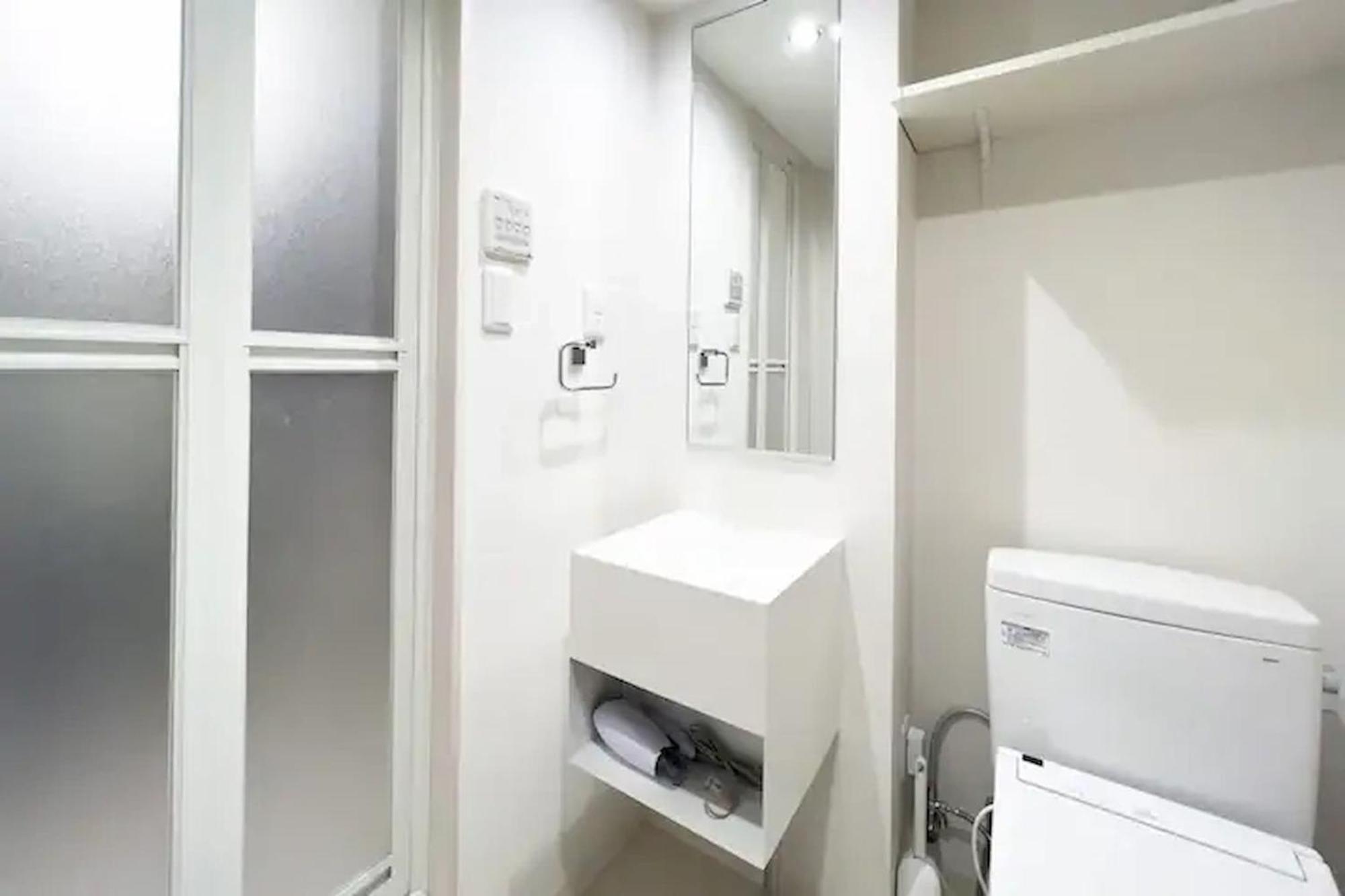 Toggle Bunkyo Korakuen Apartment Tokyo Room photo